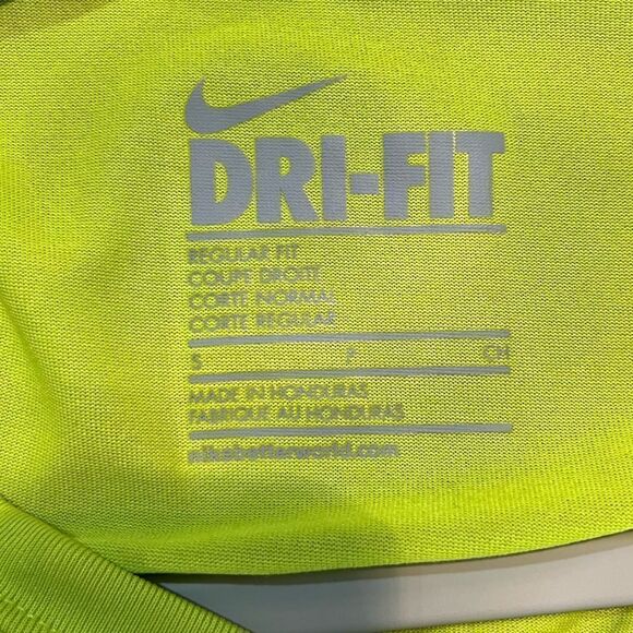 NIKE Short Sleeve V-Neck Tee Shirt Lime Green Women’s Size Small - Picture 4 of 6